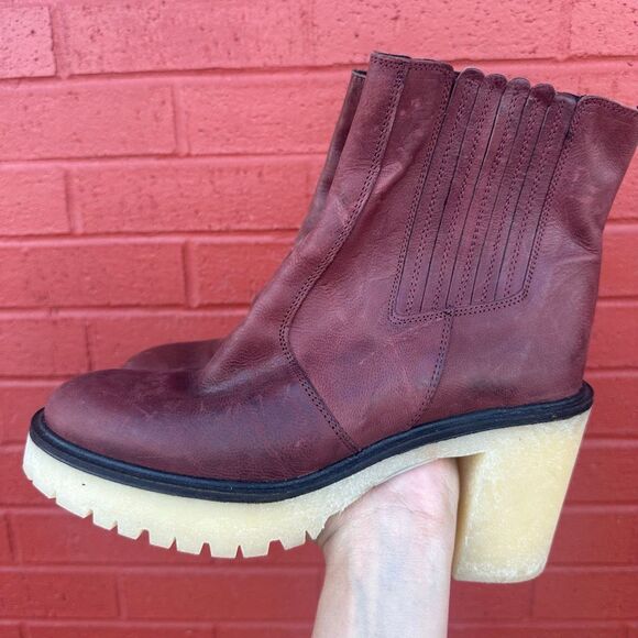 Free People Leather James Chelsea Ankle Boots Cherry Chocolate US 9 EU 40 NEW - Picture 2 of 14